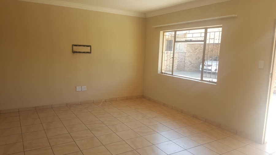 To Let 2 Bedroom Property for Rent in Doringkruin North West